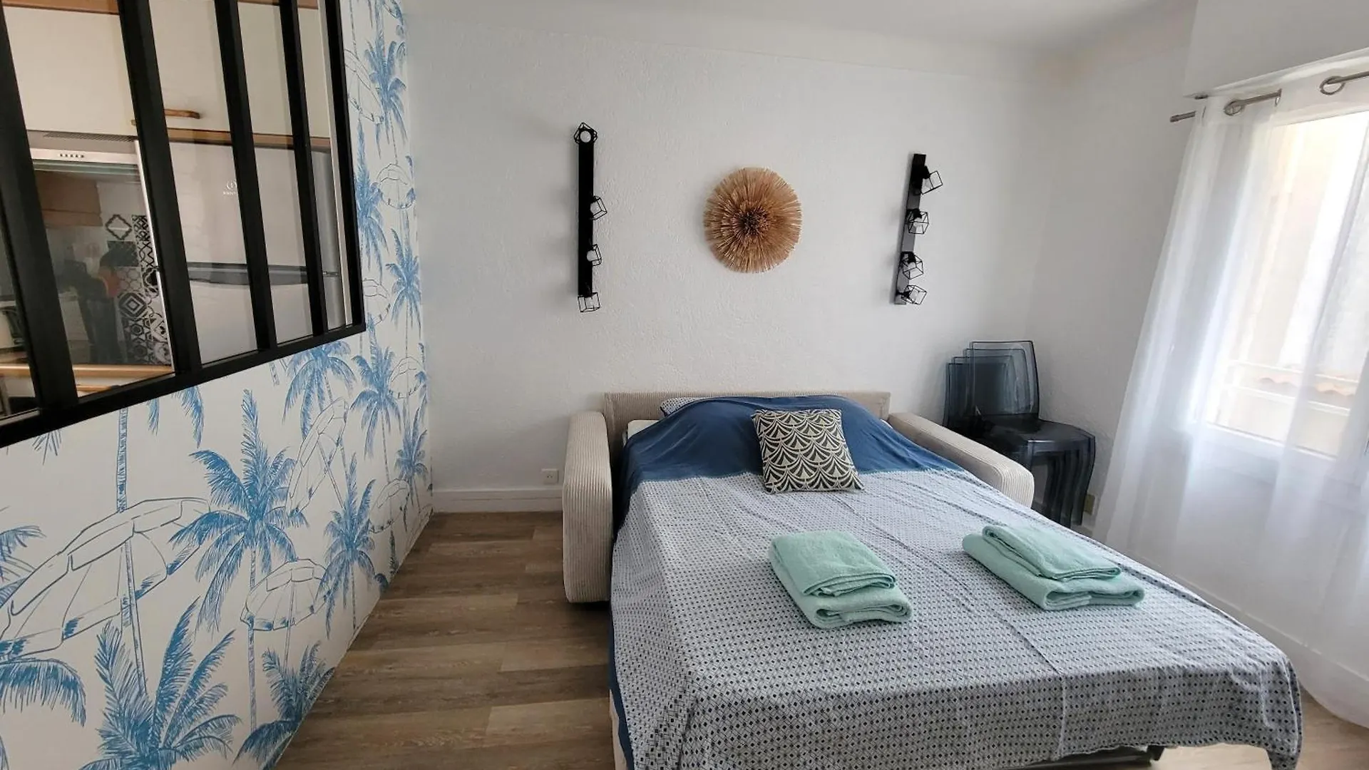 Apartment Appartement Cocon, Centre St Raphael, Plage A 1Min Saint-Raphael